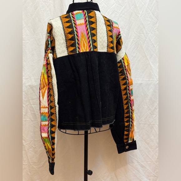 338 - Rhea Multicolor Button-Up Shacket - Picture 4 of 5